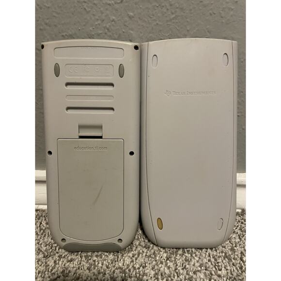 Texas Instruments TI-84 Plus Silver Edition Graphing Calculator Silver TESTED - Picture 2 of 6